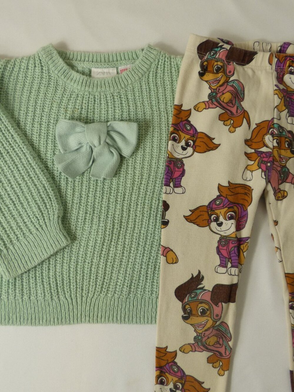 ZARA Infant Green Bow Sweater with Paw Patrol Leggings, Size 12-18 Months